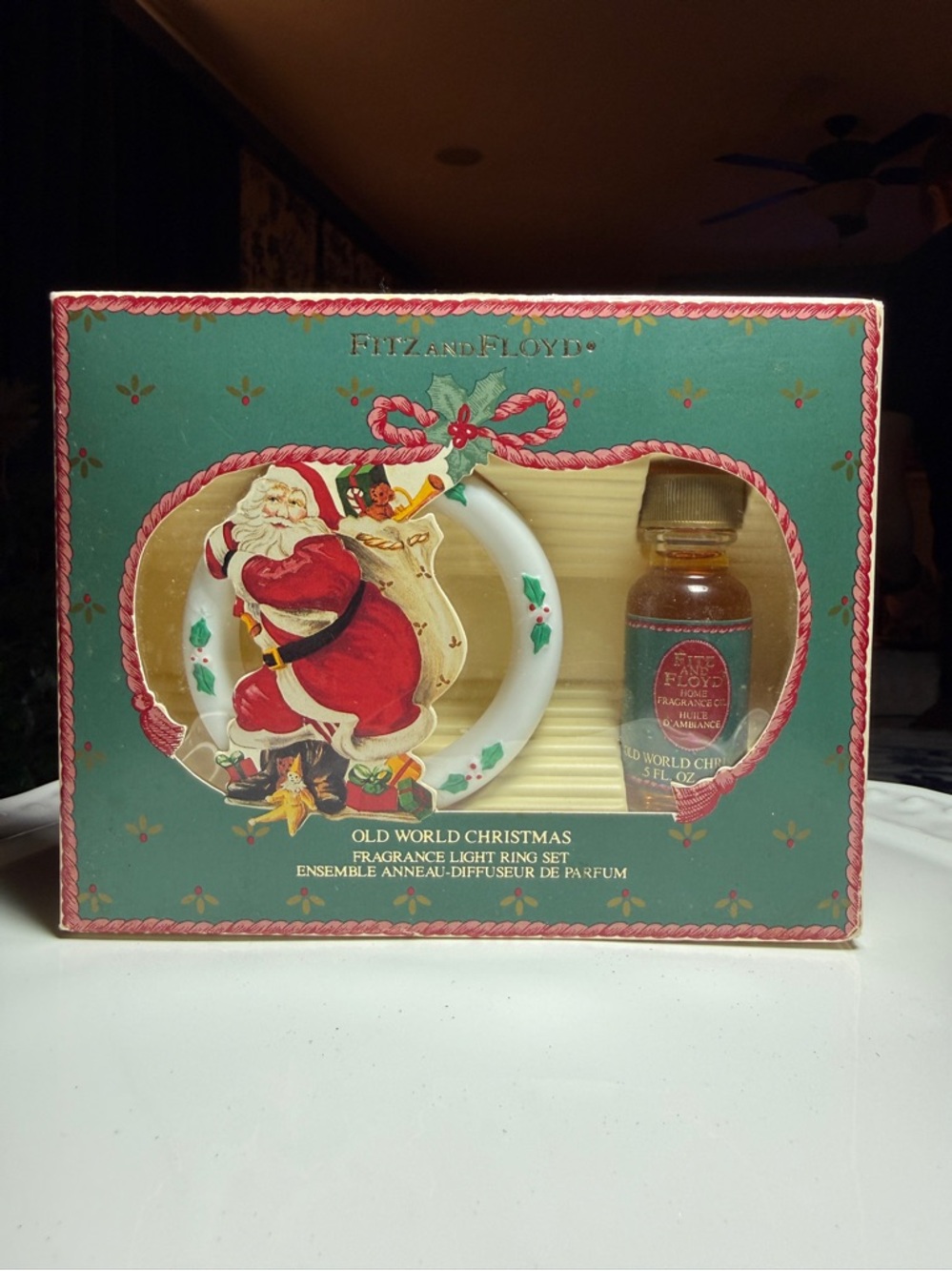 Fitz and Floyd Holiday Santa Fragrance Light Ring Set - Red, Green, White